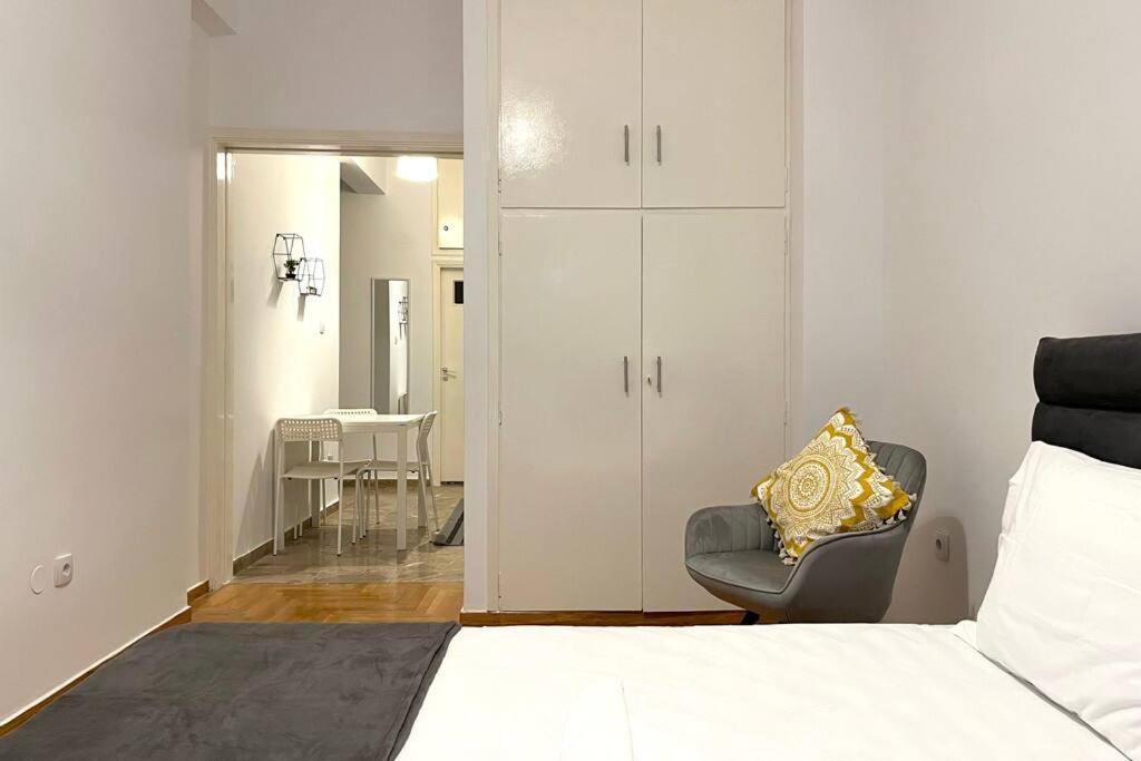 Pame Rentals - Ideal For 2 In Pagrati Atena Exterior foto