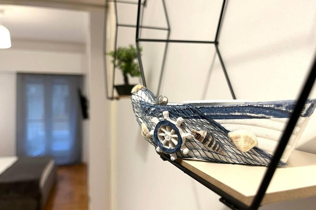 Pame Rentals - Ideal For 2 In Pagrati Atena Exterior foto